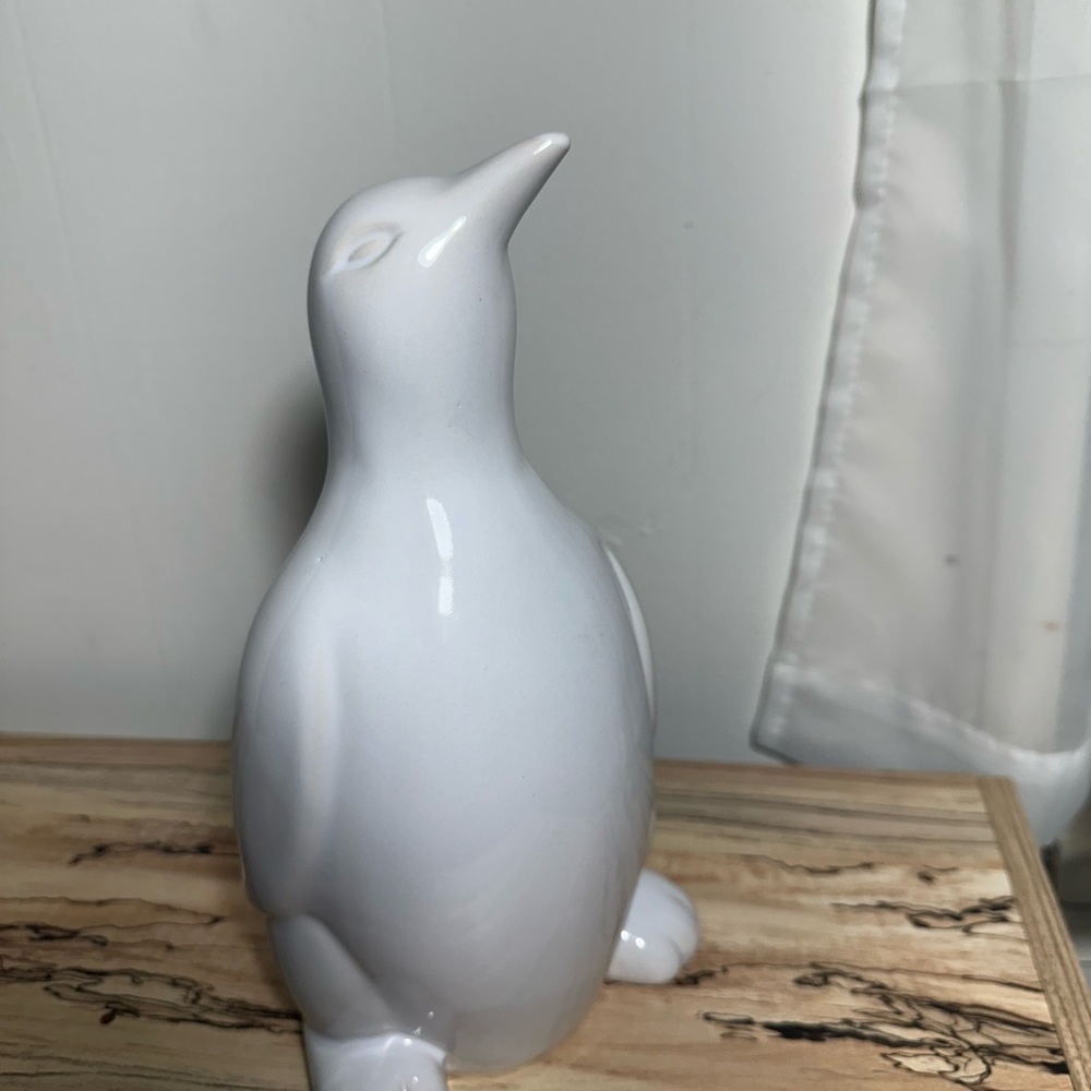 LAST CHANCE White Ceramic Penguin Figurine